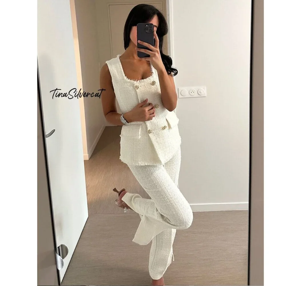 BLOGGER'S FAVE! Zara Textured Metallic Thread Pants Ecru